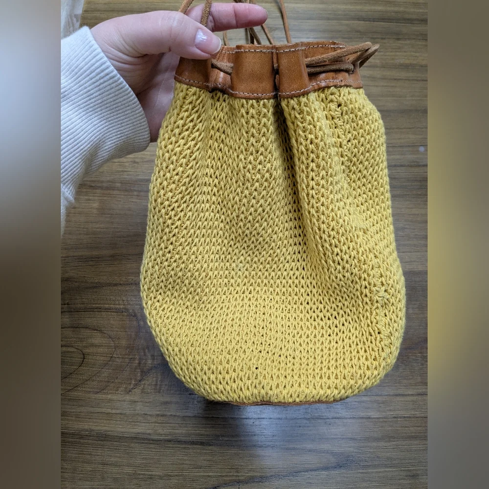 VTG Talbots Yellow Boho Woven Crochet Leather Drawstring Small Bucket Handbag